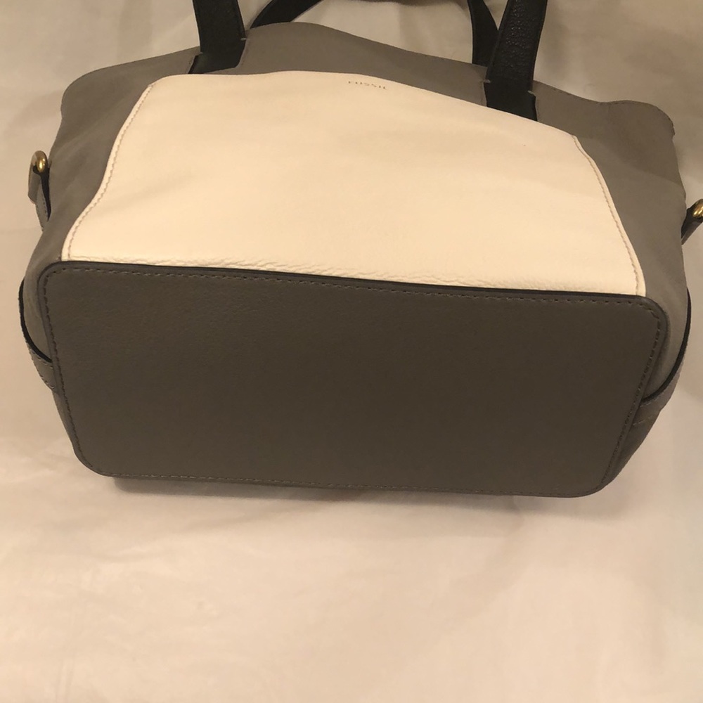 NWT FOSSIL SATCHEL - Picture 9 of 15